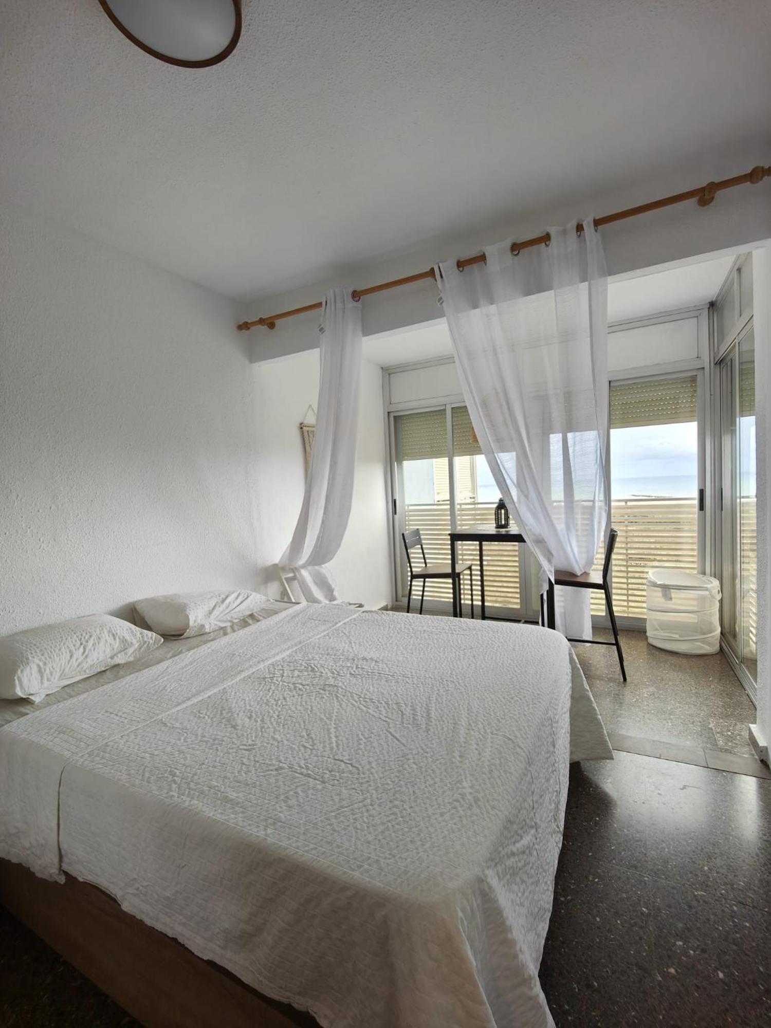 Precioso Apartamento Residencial Con Vistas Al Mar بويبلا دي فارنالس المظهر الخارجي الصورة